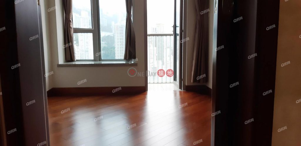 The Avenue Tower 3 | 1 bedroom High Floor Flat for Sale