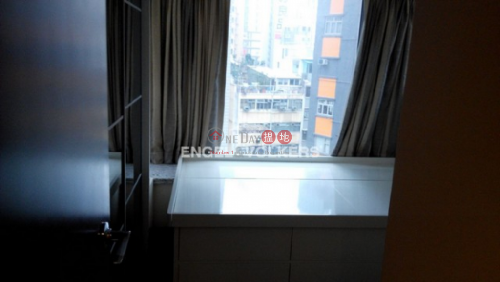 2 Bedroom Flat for Sale in Wan Chai