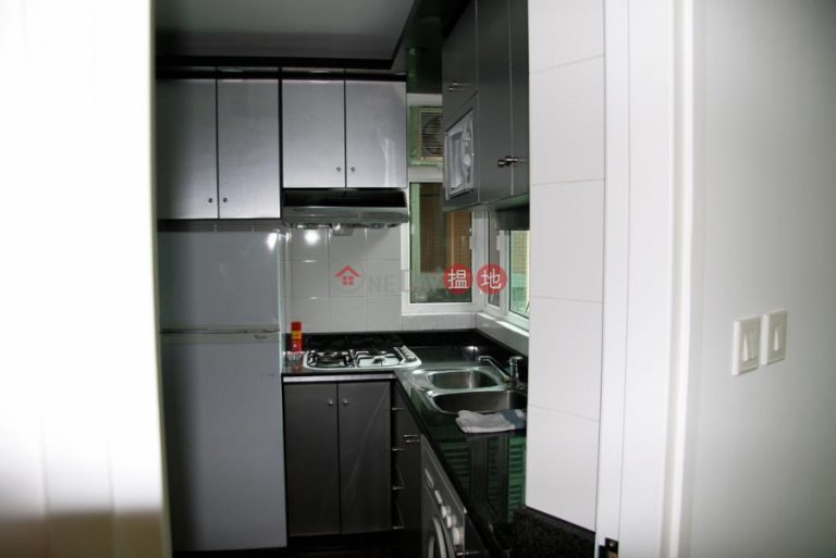  Flat for Sale in Royal Court, Wan Chai