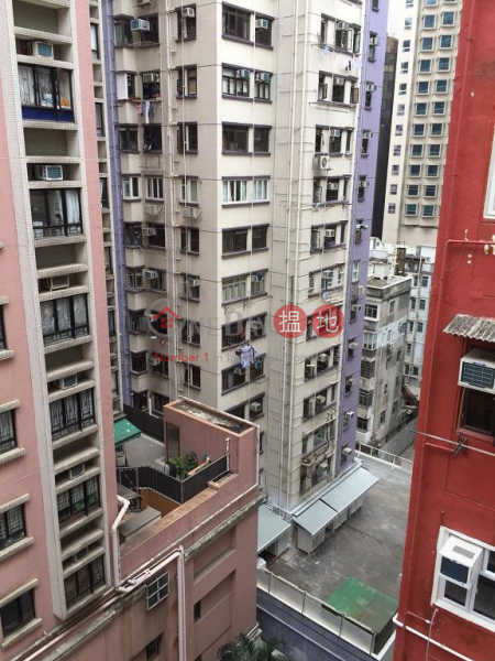  Flat for Rent in Johnston Building, Wan Chai