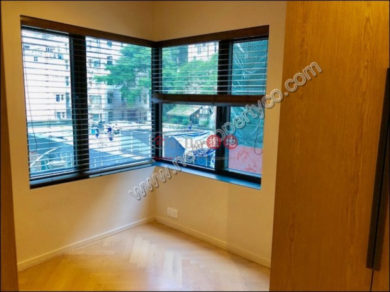 Stylish Apartment for Rent in Wan Chai