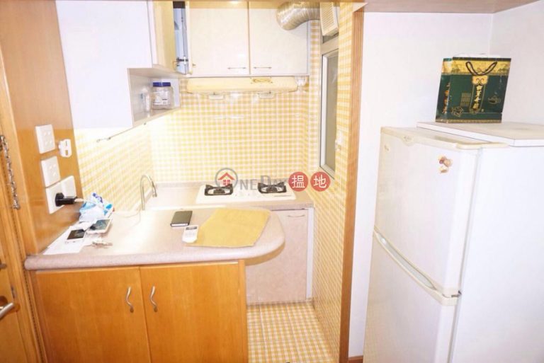  Flat for Rent in Dandenong Mansion, Wan Chai