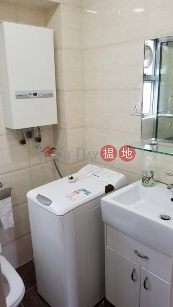  Flat for Rent in Manrich Court, Wan Chai