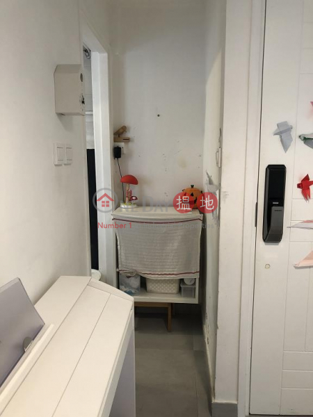  Flat for Sale in Shui On Court, Wan Chai