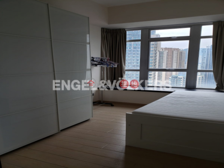 2 Bedroom Flat for Rent in Wan Chai