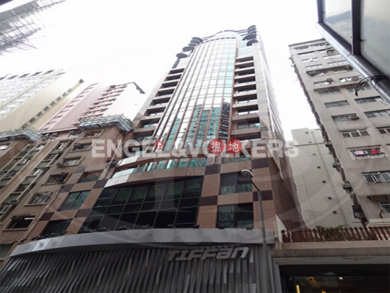 Studio Flat for Rent in Wan Chai