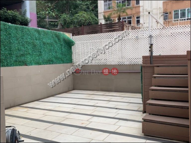 堅安大廈