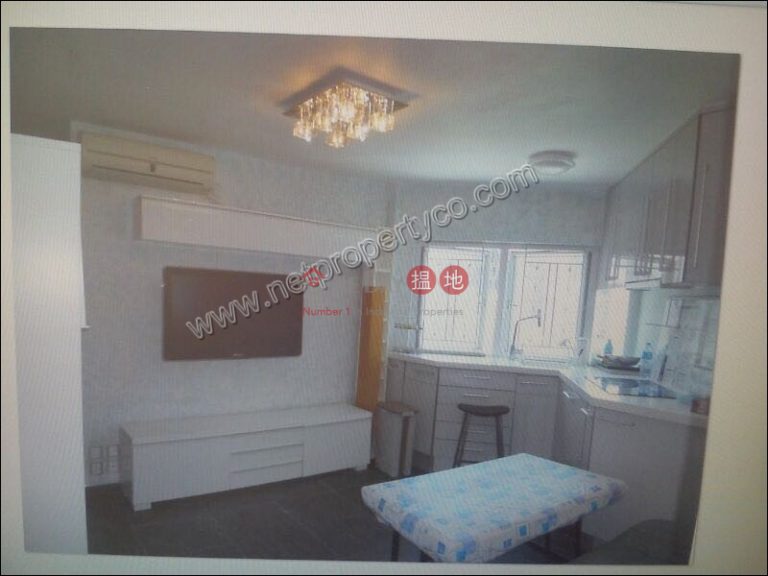 Nice apartment with balcony for Sale