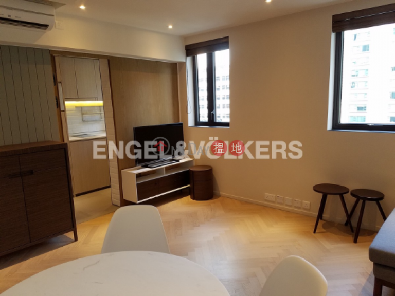 2 Bedroom Flat for Rent in Wan Chai