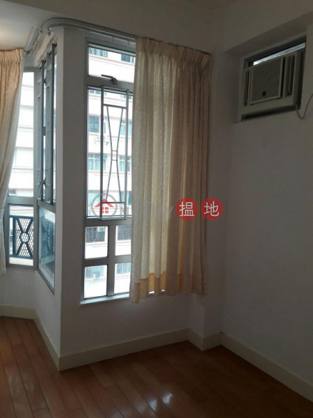  Flat for Rent in Yan King Court, Wan Chai