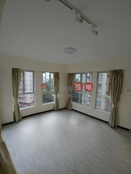  Flat for Rent in Valiant Court, Wan Chai