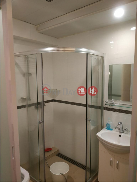 灣仔汕頭街25-27號單位出租|住宅