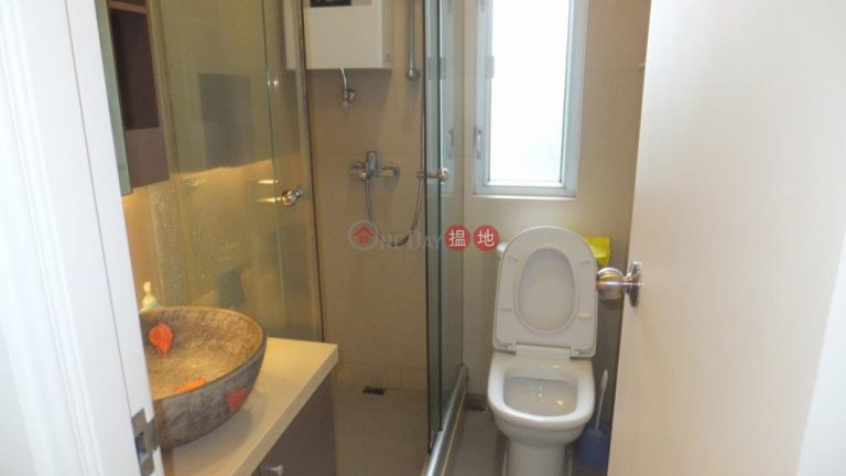  Flat for Rent in Tung Hey Mansion, Wan Chai