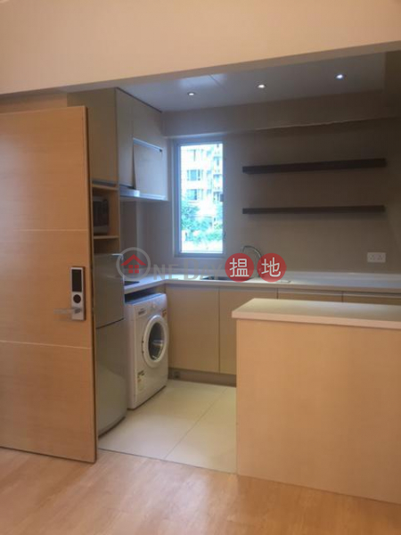  Flat for Rent in Yee Hor Building, Wan Chai