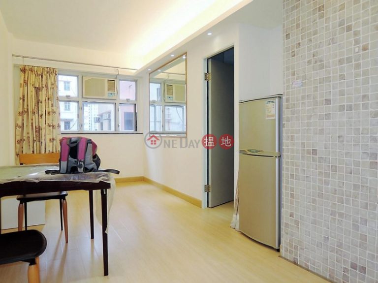  Flat for Sale in On Hing Mansion , Wan Chai