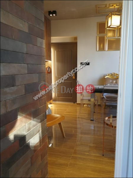 Decorated Apartment for Sale in Causeway Bay