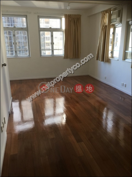 Studio unit in Wanchai for Rent 