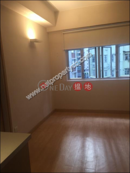 1-bedroom unit with a rooftop for lease in Wan Chai