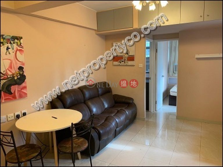 Furnished high-floor flat for rent in Wan Chai