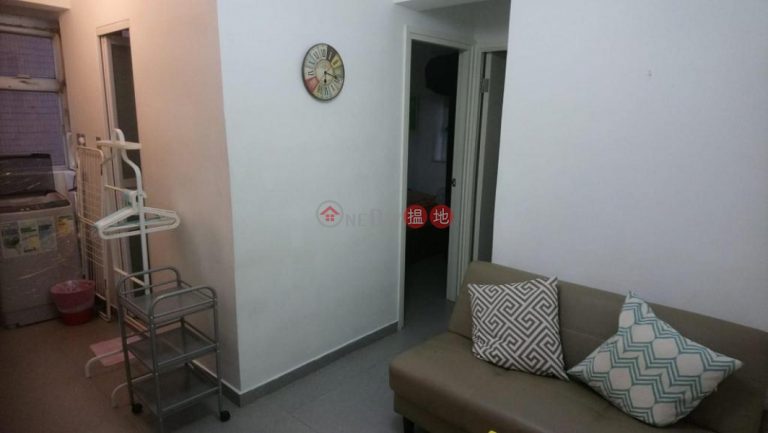  Flat for Rent in Chin Hung Building, Wan Chai