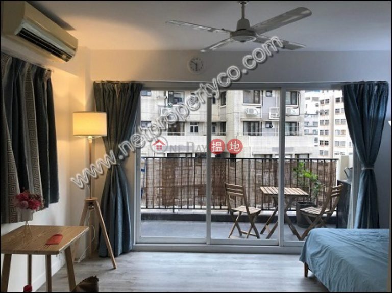 New decorated apartment for lease in Wan Chai