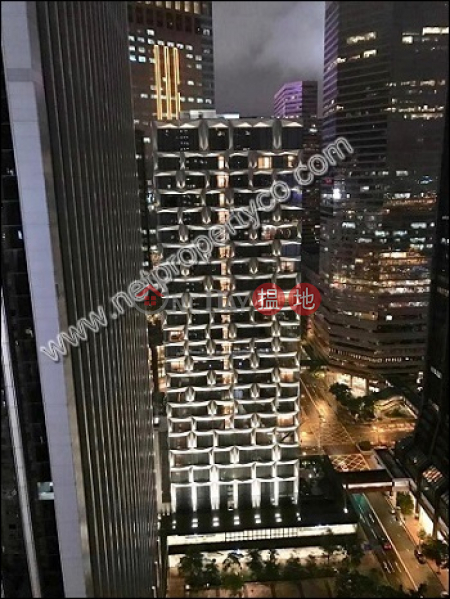 灣景中心
