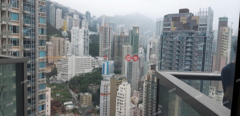 地標名廈，地鐵上蓋，開揚遠景，旺中帶靜，交通方便《囍匯 3座買賣盤》