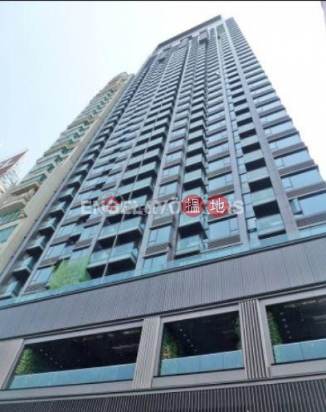 2 Bedroom Flat for Rent in Wan Chai