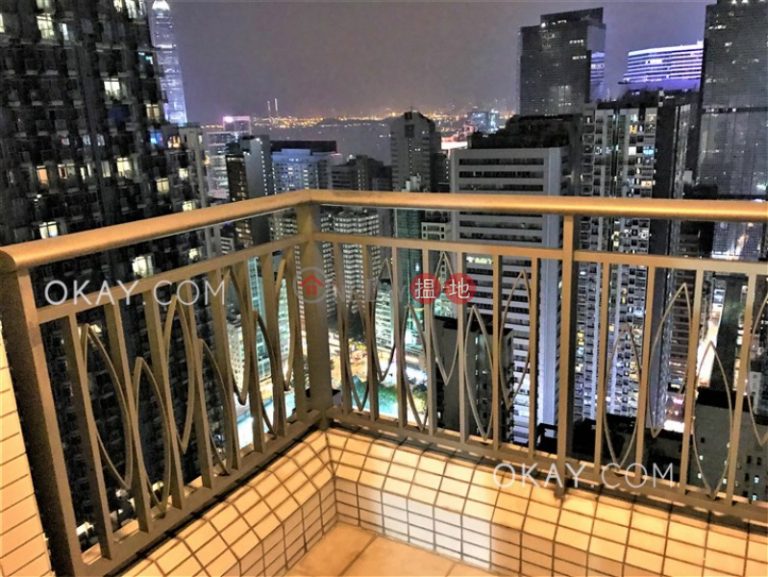 Practical 2 bedroom on high floor with balcony | Rental