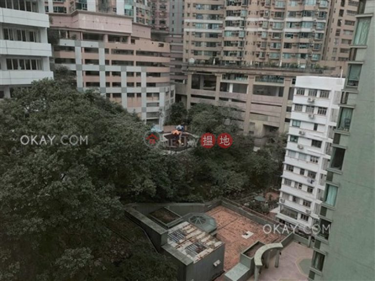 2房1廁《萬豪閣出售單位》