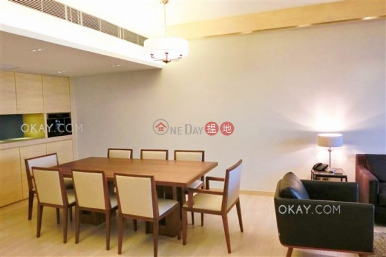 3房2廁,極高層,星級會所《會展中心會景閣出售單位》