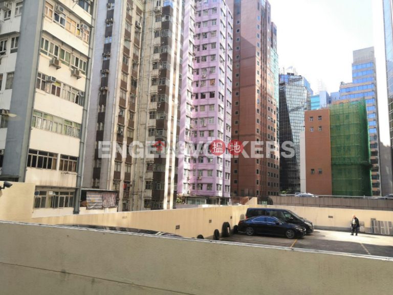 2 Bedroom Flat for Rent in Wan Chai