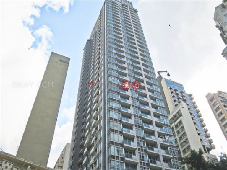 Unique 1 bedroom on high floor with balcony | For Sale