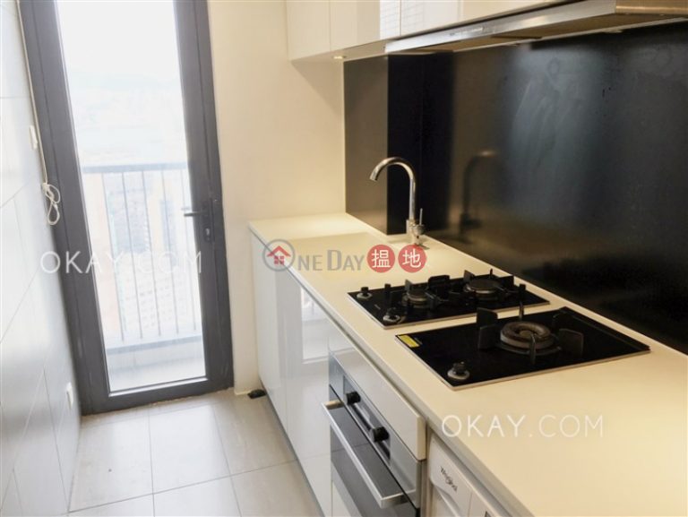 Rare 2 bedroom with balcony | Rental