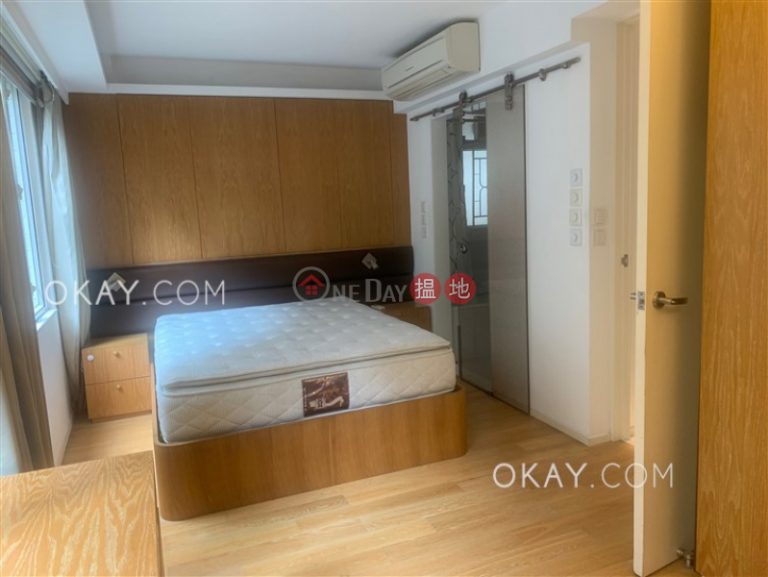 Unique 2 bedroom with parking | Rental