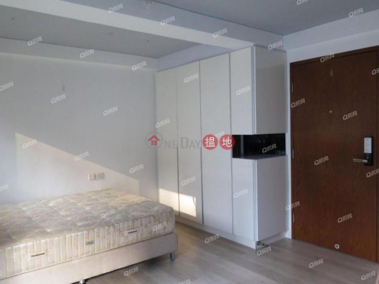 Rialto Building | 1 bedroom High Floor Flat for Rent