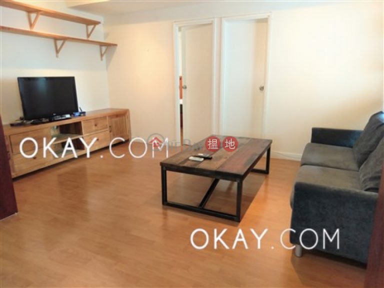 Nicely kept 2 bedroom on high floor with rooftop | Rental