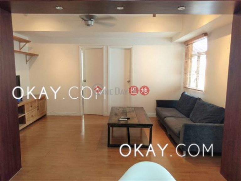 Nicely kept 2 bedroom on high floor with rooftop | Rental