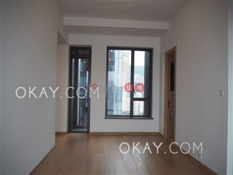 Nicely kept 1 bedroom on high floor with balcony | For Sale