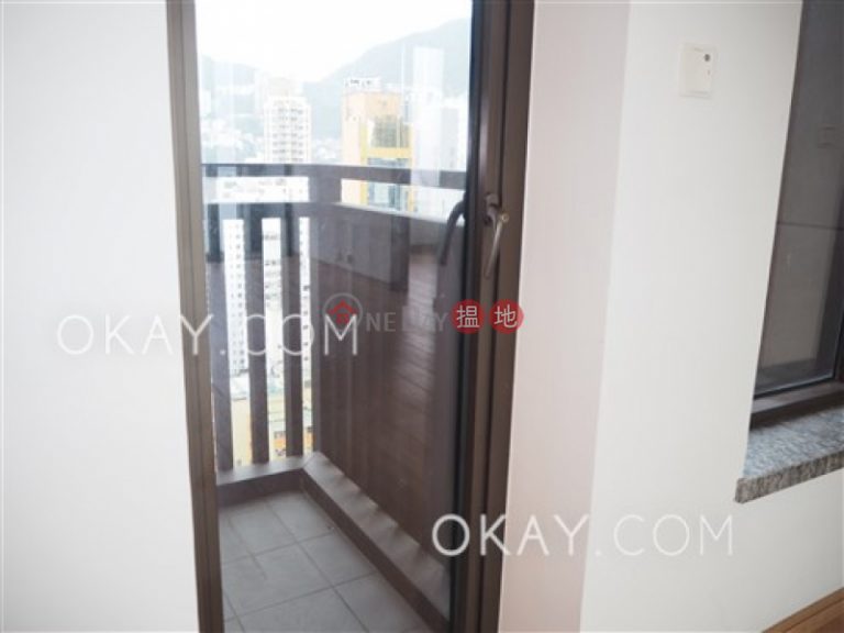 Nicely kept 1 bedroom on high floor with balcony | For Sale
