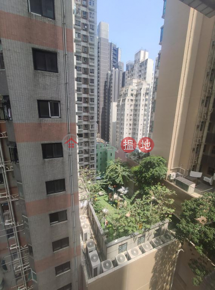  Flat for Rent in Tai Yuen Court, Wan Chai