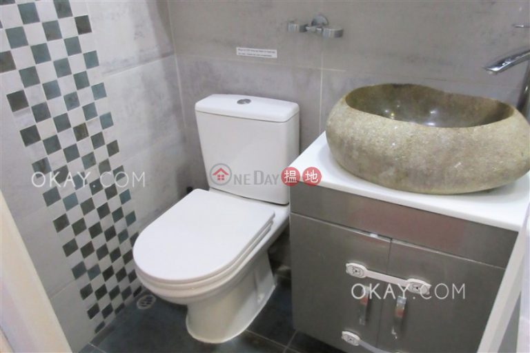 3房3廁,實用率高,極高層,露台《得利樓出售單位》