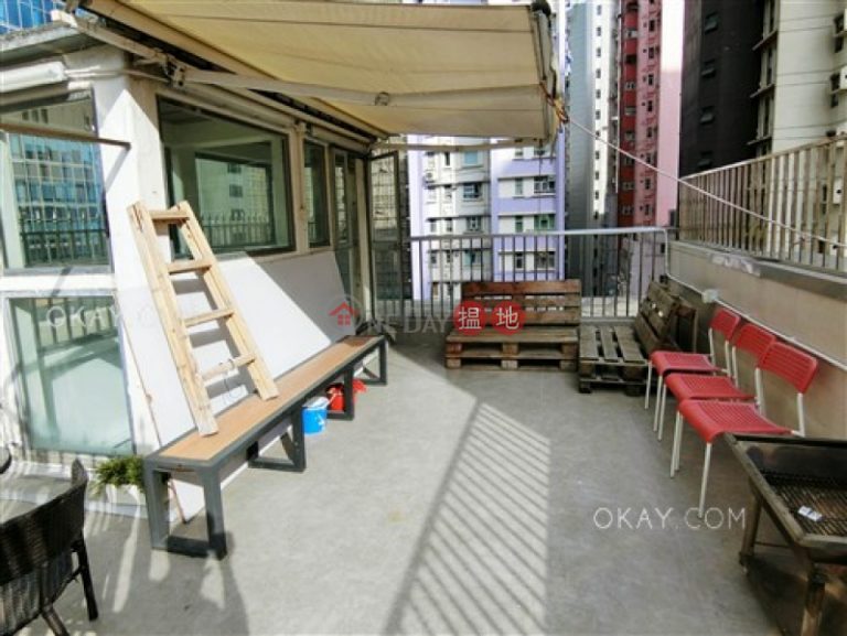 4房2廁,極高層《宜安大廈出售單位》