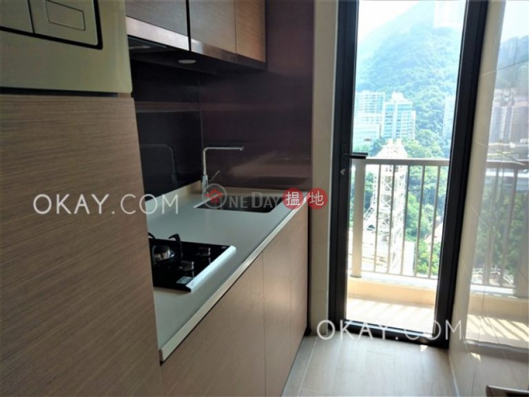 Elegant 1 bedroom on high floor with balcony | Rental