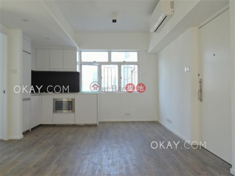 Gorgeous 2 bedroom on high floor with rooftop | Rental