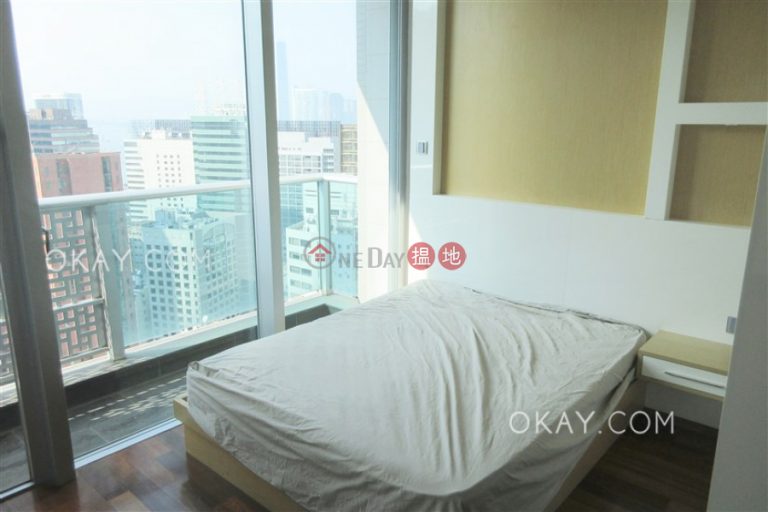 Charming 1 bedroom on high floor with balcony | Rental