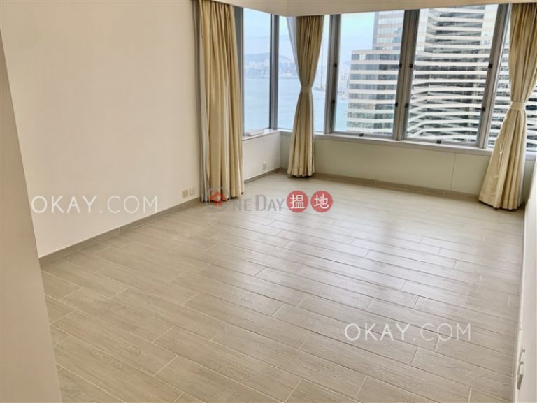 2房2廁,極高層,星級會所《會展中心會景閣出租單位》