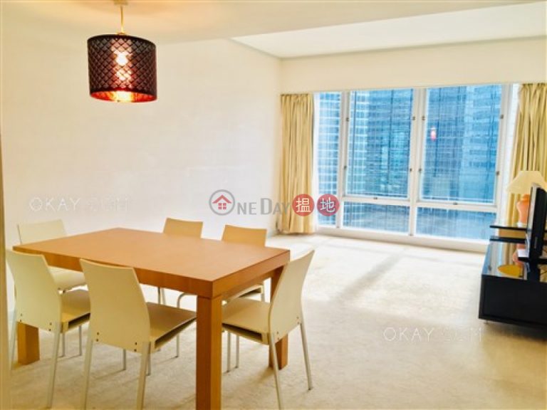 Exquisite 2 bedroom on high floor with sea views | For Sale