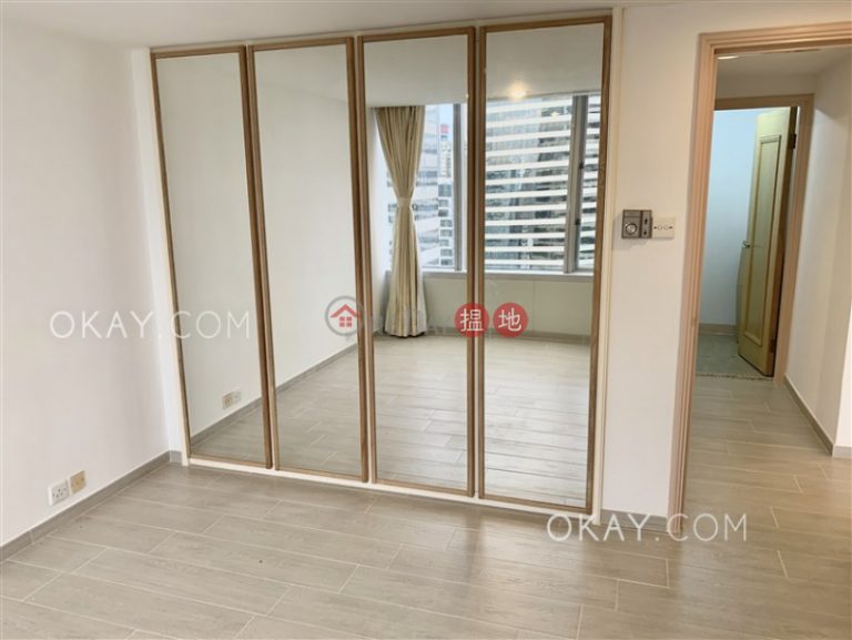 2房2廁,極高層,星級會所《會展中心會景閣出租單位》