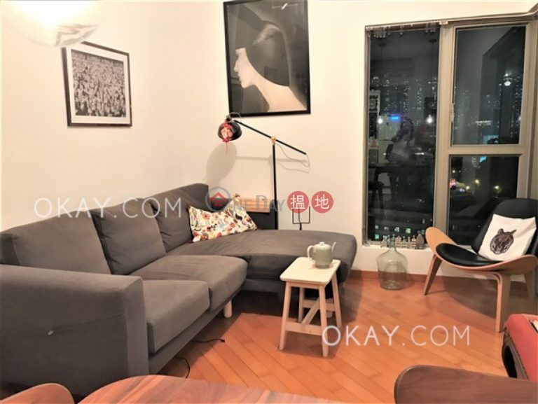 Elegant 3 bedroom with balcony | For Sale